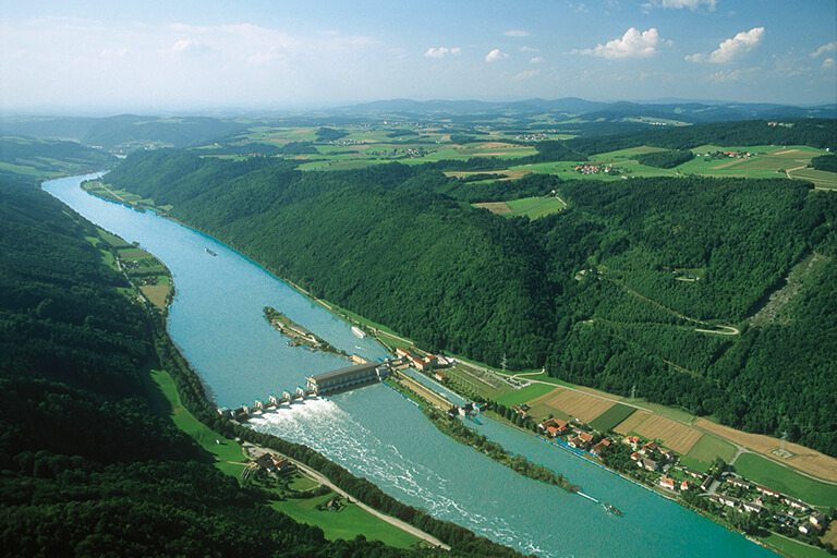 Donaukraftwerk Jochenstein